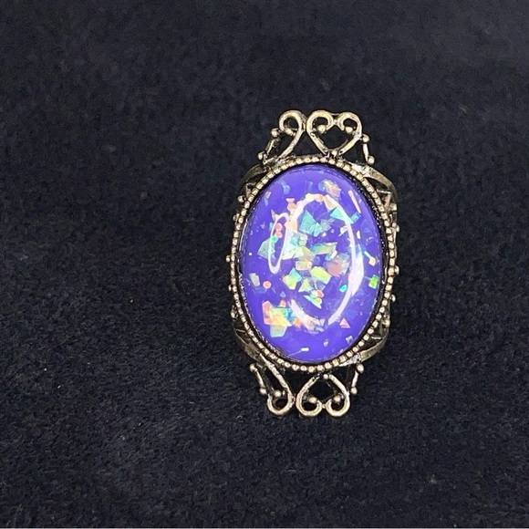 Purple Filigree Cocktail Ring Goth Retro Costume 6.5-7 Ornate Party - Picture 7 of 9